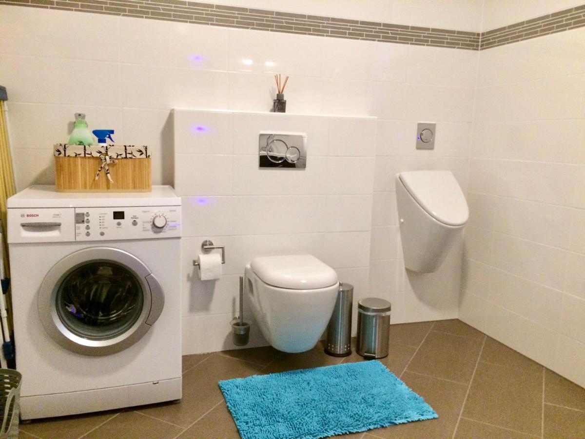Neu! Top Apartment! 7Km Saarbruecken! Terrasse, Garten! Sulzbach  Eksteriør billede