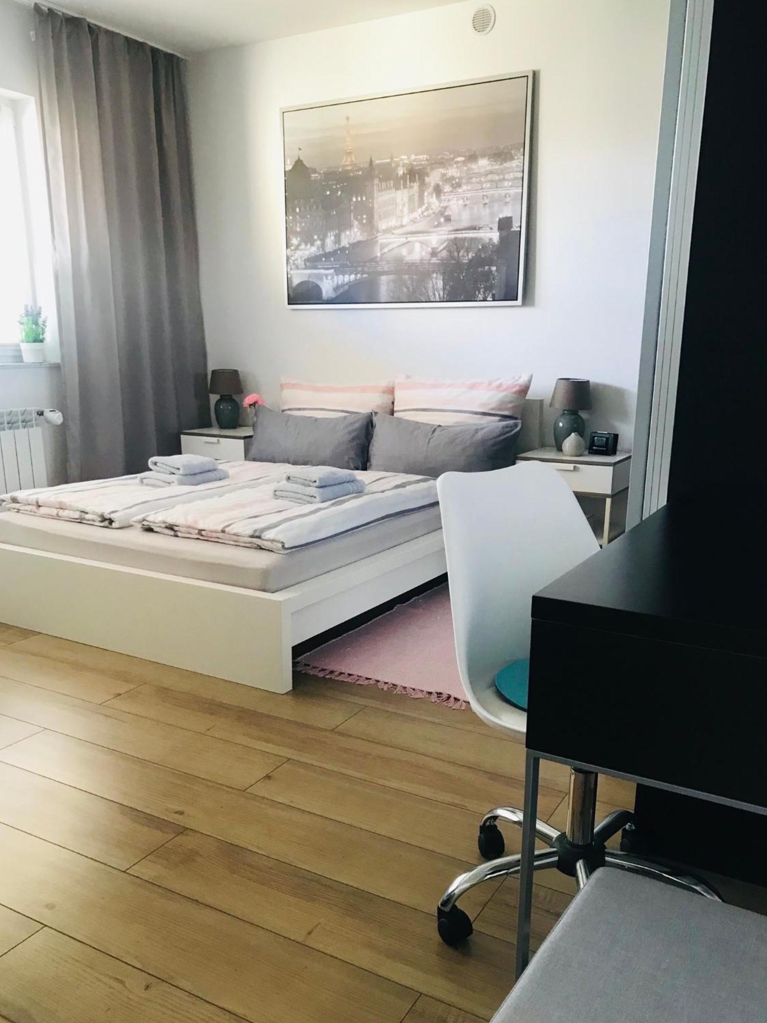 Neu! Top Apartment! 7Km Saarbruecken! Terrasse, Garten! Sulzbach  Eksteriør billede