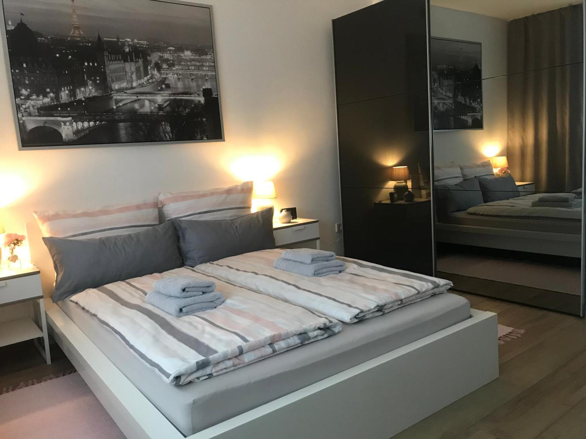 Neu! Top Apartment! 7Km Saarbruecken! Terrasse, Garten! Sulzbach  Eksteriør billede
